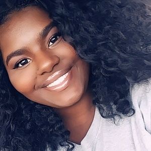 Meet your Posher, Sasha